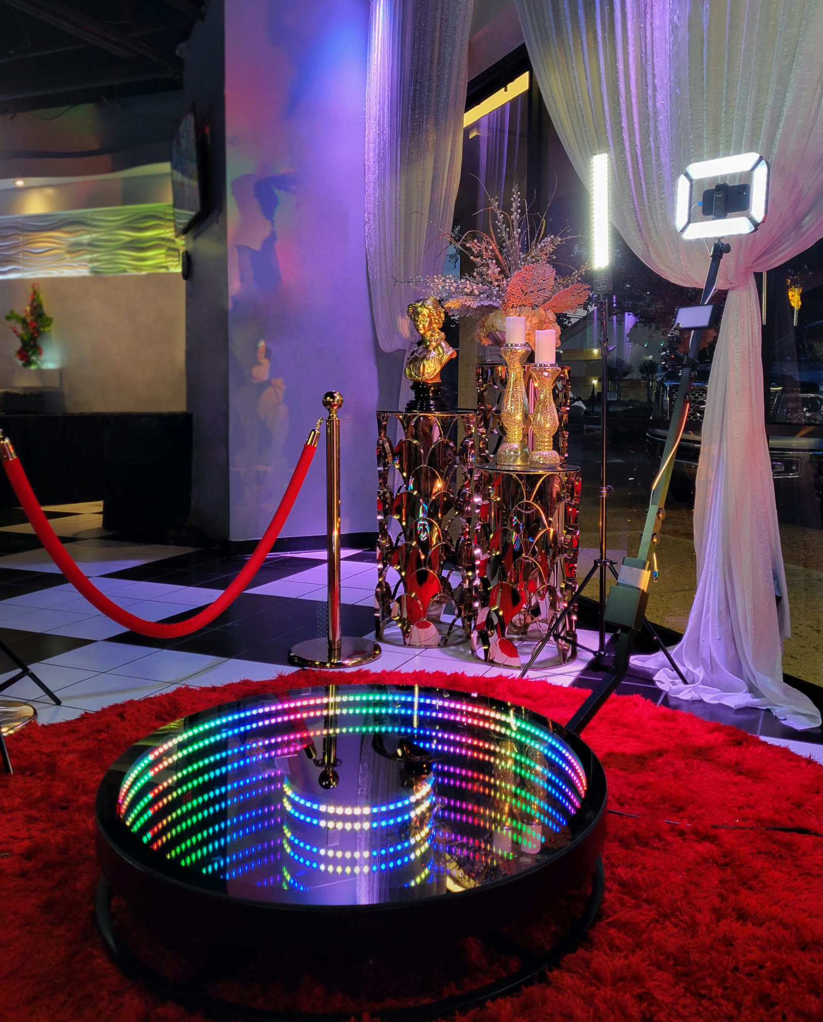 Perfect Picture 360 LED luxury 360 platform staged in the room